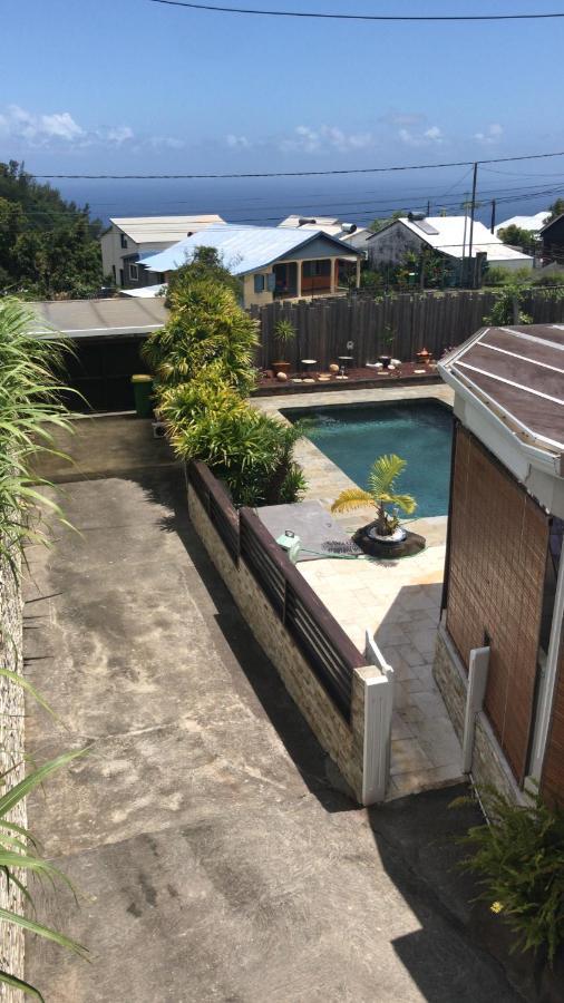 La Villa Citronnier Petite-Ile Luaran gambar